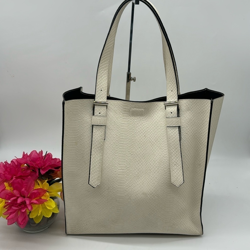 Reed White Snakeskin Tote Bag TOT9361C